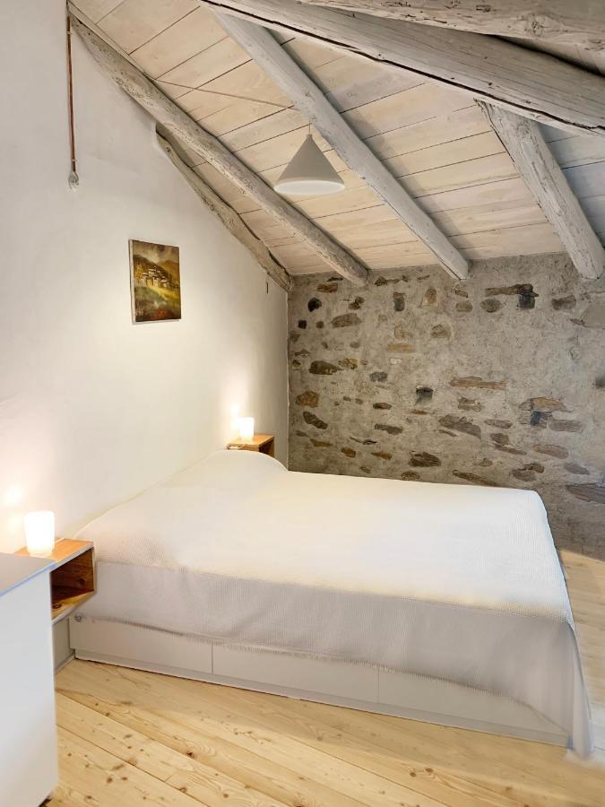 Antica Torre Apartment Сондрио Екстериор снимка