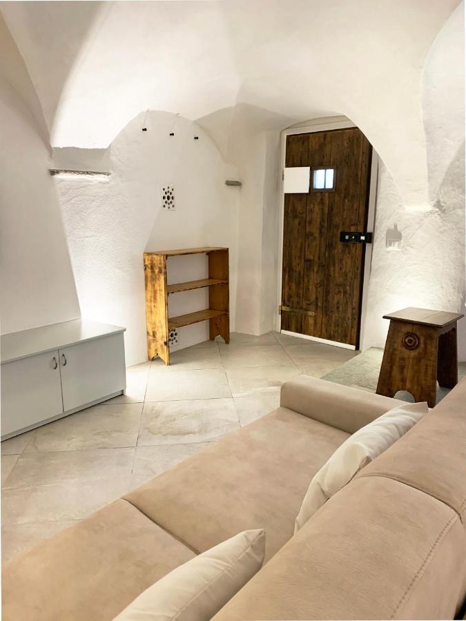 Antica Torre Apartment Сондрио Екстериор снимка