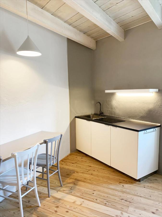 Antica Torre Apartment Сондрио Екстериор снимка