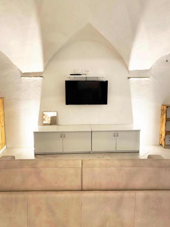 Antica Torre Apartment Сондрио Екстериор снимка