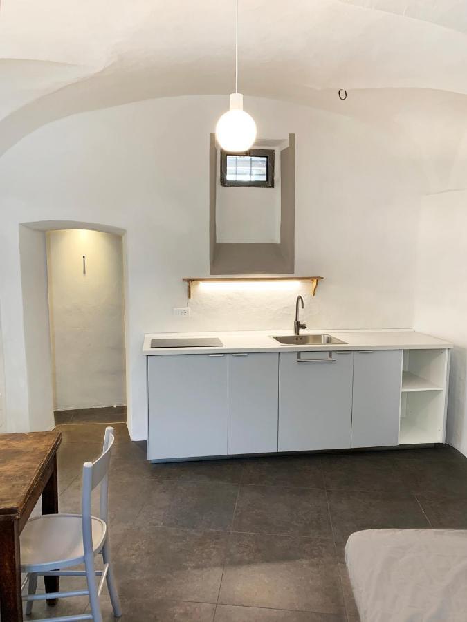 Antica Torre Apartment Сондрио Екстериор снимка