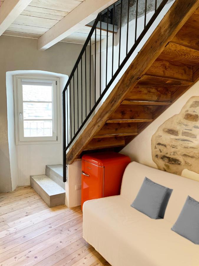 Antica Torre Apartment Сондрио Екстериор снимка