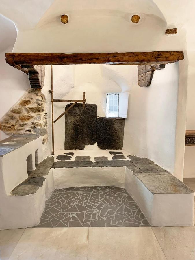 Antica Torre Apartment Сондрио Екстериор снимка