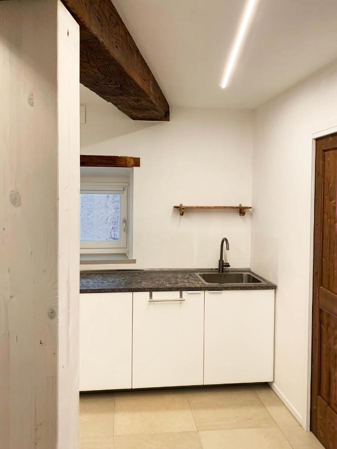 Antica Torre Apartment Сондрио Екстериор снимка