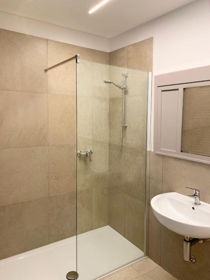 Antica Torre Apartment Сондрио Екстериор снимка